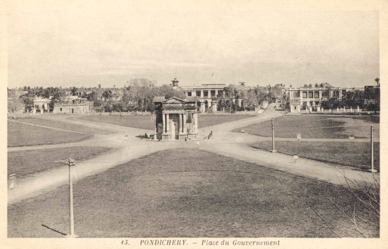 02-14 - Pondichery - place gouvernement - nord